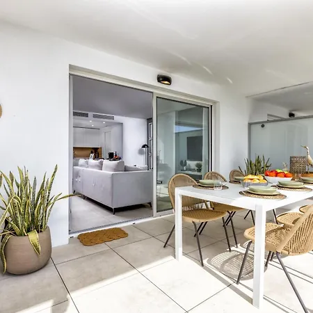 شقة Vivi Homes - Casa Element Pool, Terrace & Golf