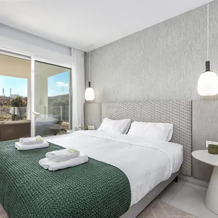 شقة Vivi Homes - Casa Element Pool, Terrace & Golf