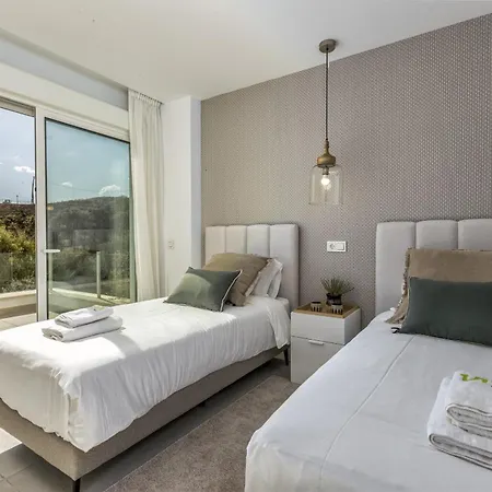 Apartment Vivi Homes - Casa Element Pool, Terrace & Golf *