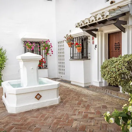 Apartment Vivi Homes - Casa Element Pool, Terrace & Golf