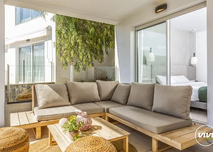 Vivi Homes - Casa Element Pool, Terrace & Golf